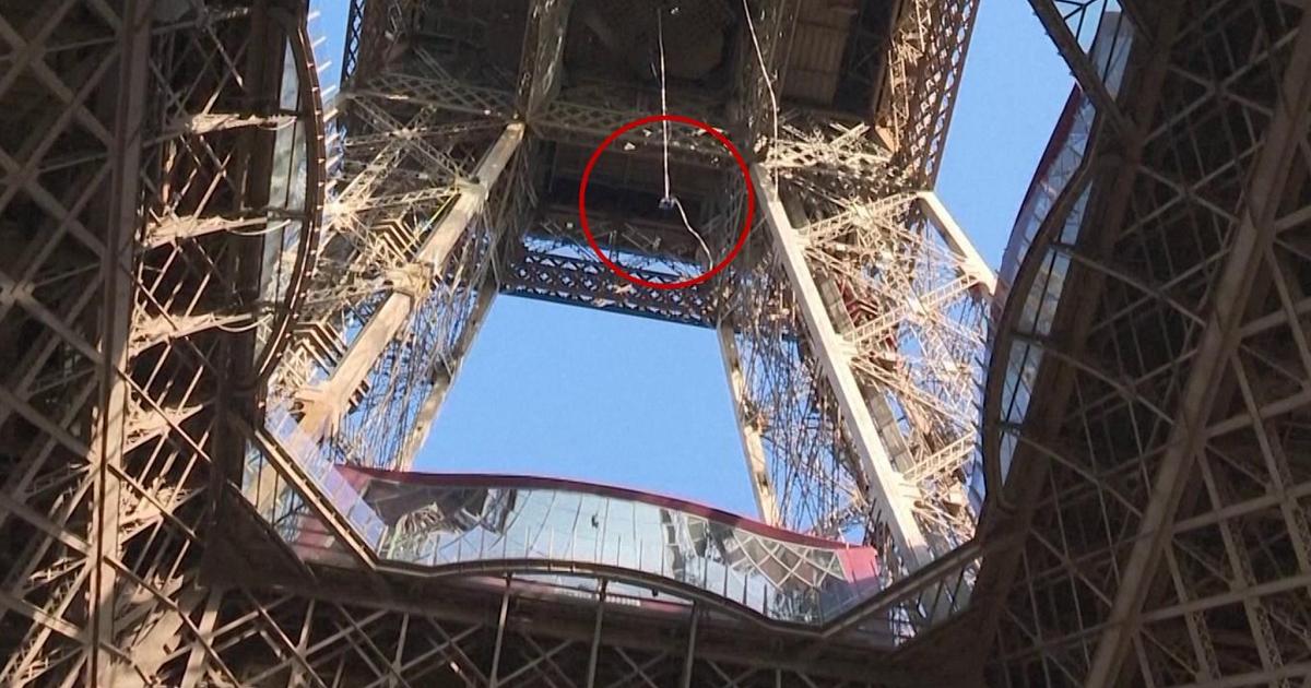 Anouk Garnier, who breaks all records, climbs with a rope to the second floor of the Eiffel Tower.  Video